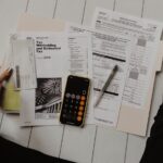 Documentos financieros y calculadora, gestion de deudas inmobiliarias
